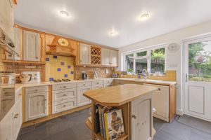 Kitchen- click for photo gallery